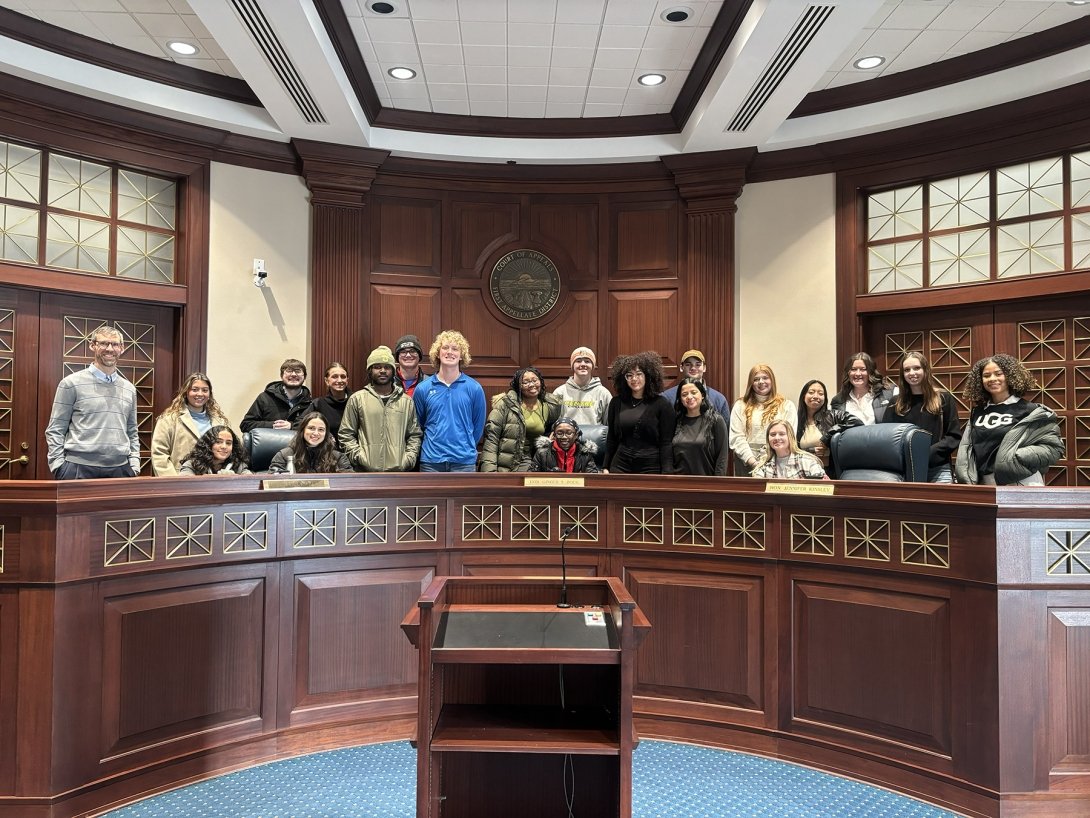 Lively Professor Pierre Bergeron '96 (far left) brought students to a courtroom in Ohio during CentreTerm 2024.