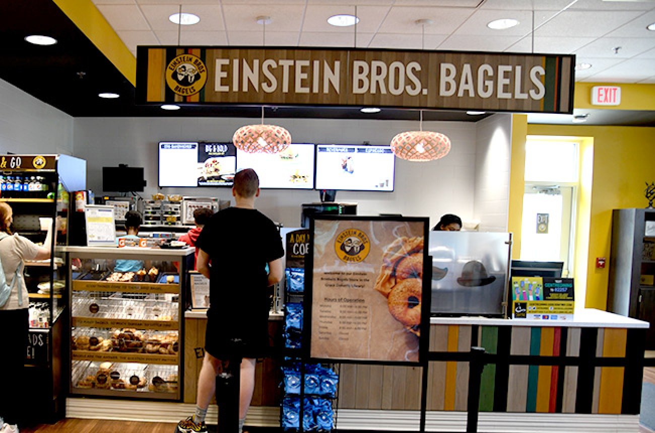 Centre students ordering food at Einstein Brothers Bagels