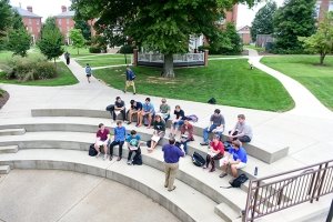 outdoor teaching area at Centre College