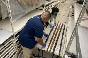 Jasmine Eleck '24 at the Field Museum in Chicago.