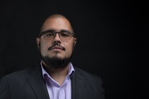 Headshot of Mauricio Castro.