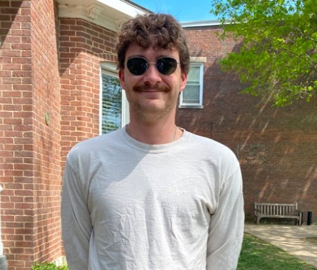 Centre student Asher Rafkin portrait outside on a sunny day