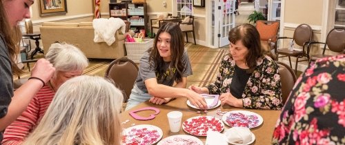 Students in Professor Sarah Murray's Leadership: An Act of Service course spent time at Morning Pointe Senior Living Center.