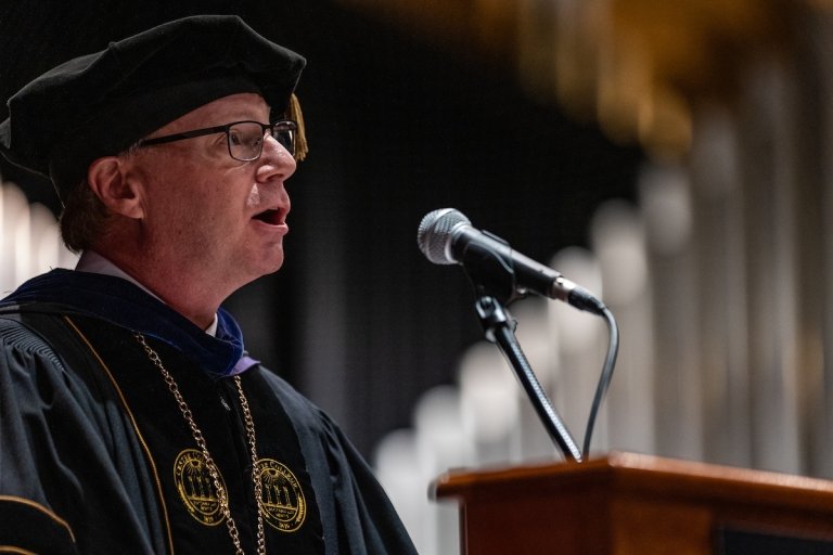 President Moreland giving his commencement address