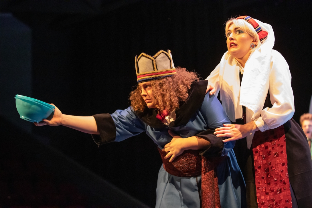 Fletcher Meriwether '23 (left) and Rose Bruford exchange student Rhian Holmes performed in "The Language Archive" at Centre College.