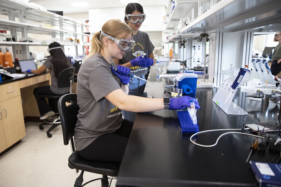 The Summer Health Immersion Program 2023 met at Centre College's Olin Hall to help prepare students interested in STEM for college.